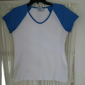 Ladies New York Laundry tee shirt